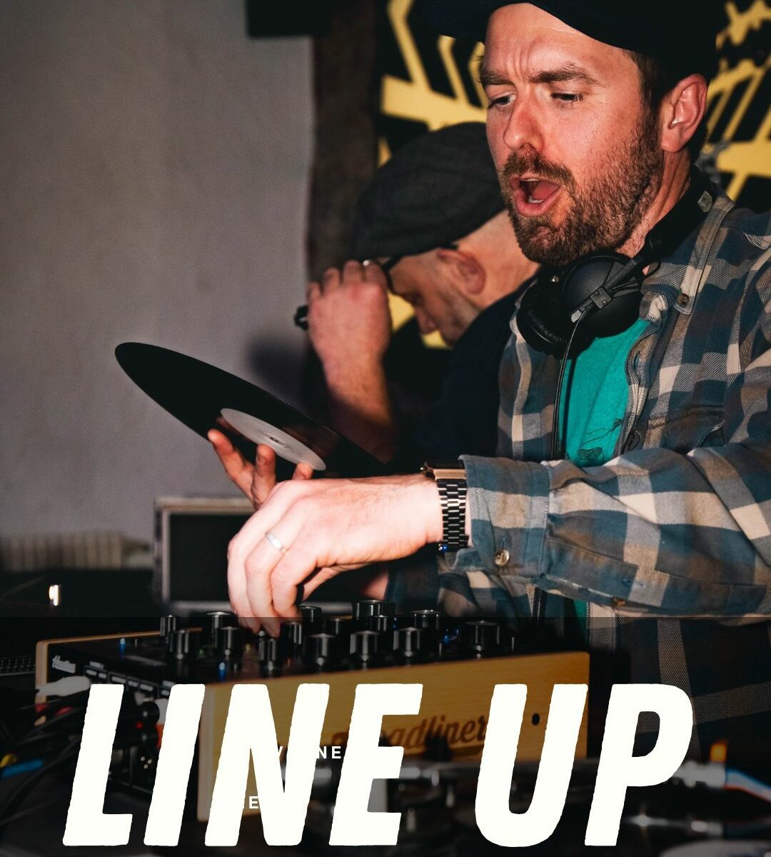 Musique live à La Taverne Méribel ! Soirées folles avec solos, duos, groupes et DJs. Les meilleurs concerts live à Méribel bar